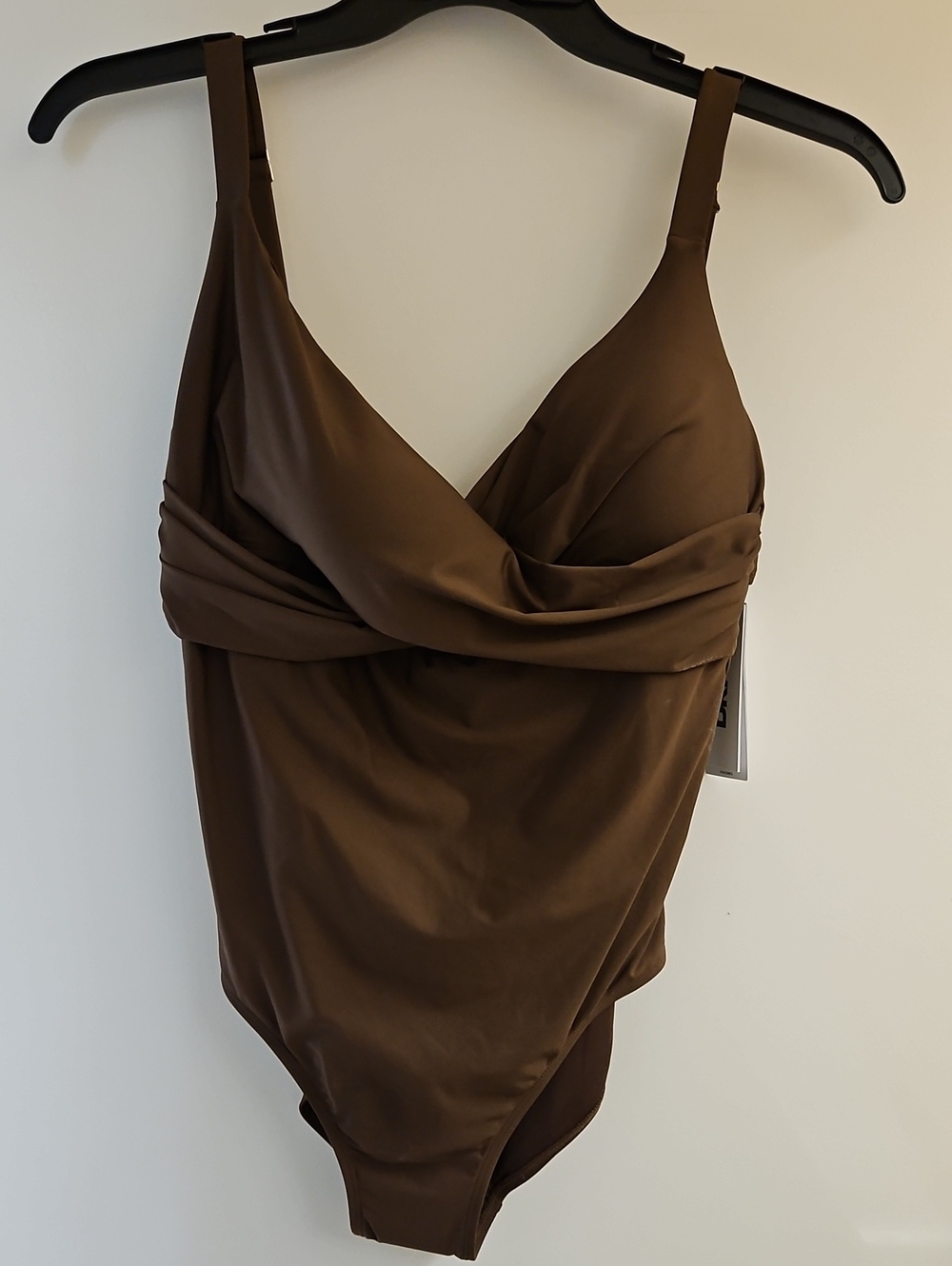 DKNY Deep V-Neck Keyhole Twist One-Piece Swimsuit, XL, Mocha